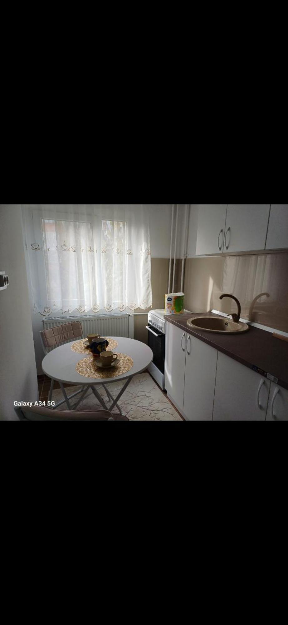 Apartamento Garsoniera Luminoasa Craiova Exterior foto