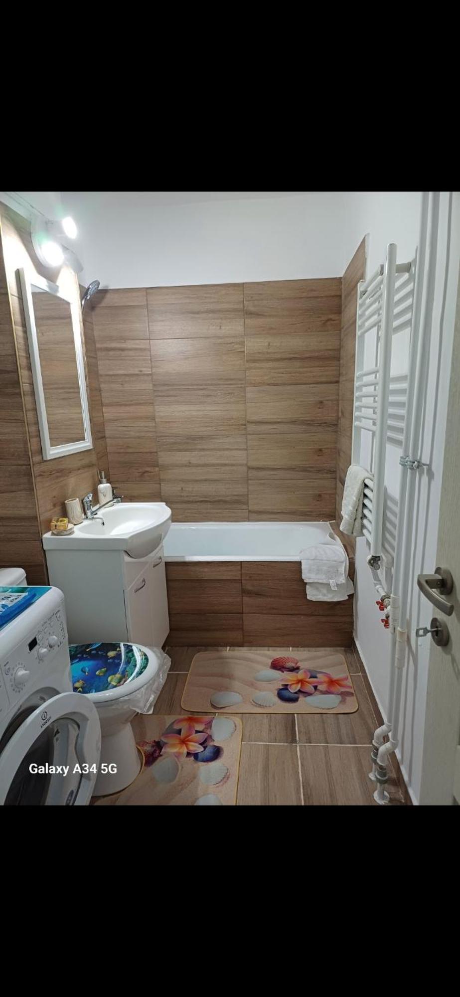 Apartamento Garsoniera Luminoasa Craiova Exterior foto