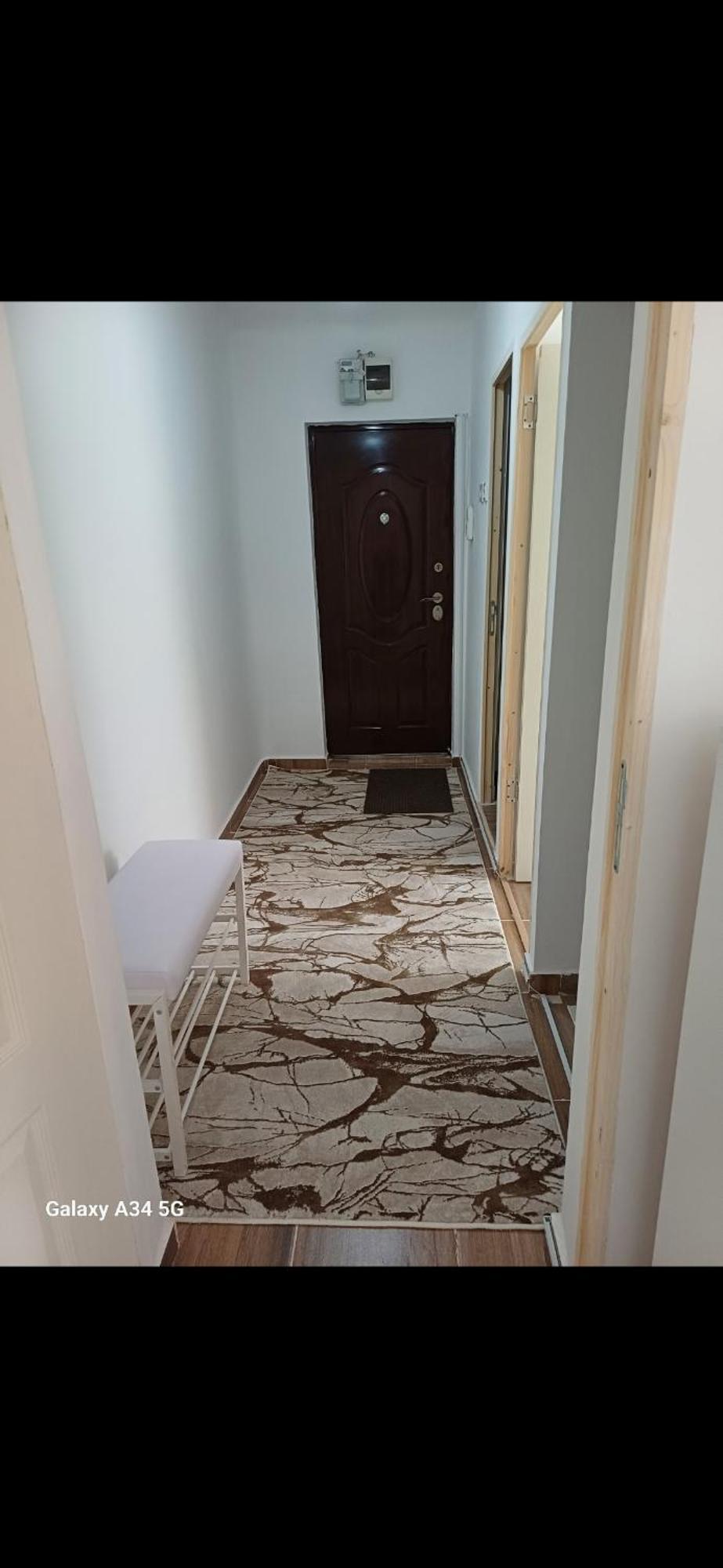 Apartamento Garsoniera Luminoasa Craiova Exterior foto